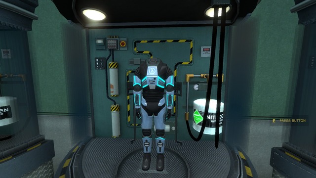 So I modded my Sci Fi designed HEV Suit into Black Mesa.