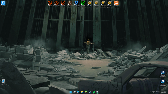 my new, half-life themed desktop ^^