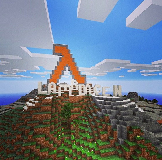 LambdaGeneration Hollywood sign, made on our old Minecraft server.