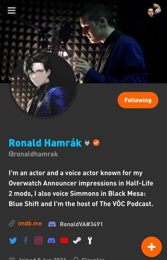 Uhhh. When you see @ronaldhamrack ‘s profile preview, it shows he is apart of the LambdaGen Staff. But on his profile page, it says he is a Overwatch Moderator. This probably is also with other moderators 