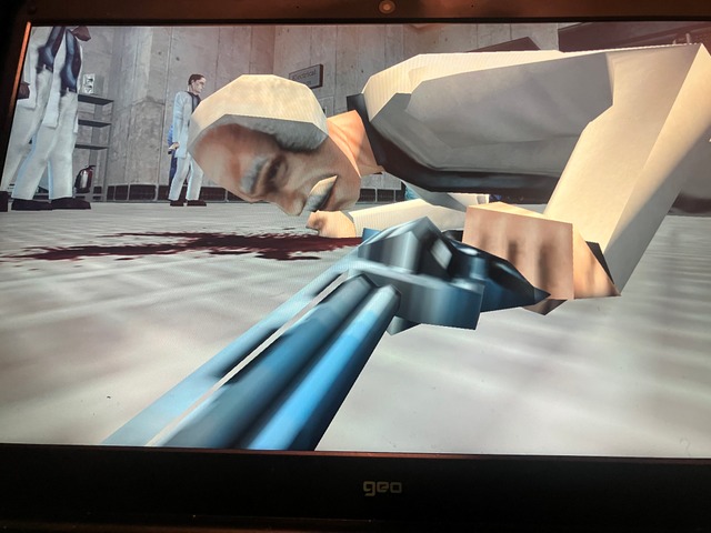 Some Unused screenshots from
“I think we’re nearly at the surface”
fun fact: The scientist missing a leg it’s supposed to be Eli Vance and the one helping him is Isaac Kleiner