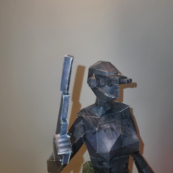 Half-Life female Assassin paper model. 
This is my personal development, the model was ported and optimized by me for Pepakura Designer|Viewer.

Video about model: https://youtu.be/pI3WYAjdDDM?si=1bPOpeVbtrXflf9W

You all can download this here:
https://www.deviantart.com/robolomik/art/Half-Life-Assassin-from-Paper-by-roboLomik-1034274787
My deviant art page.

Good luck guys! Have fun!